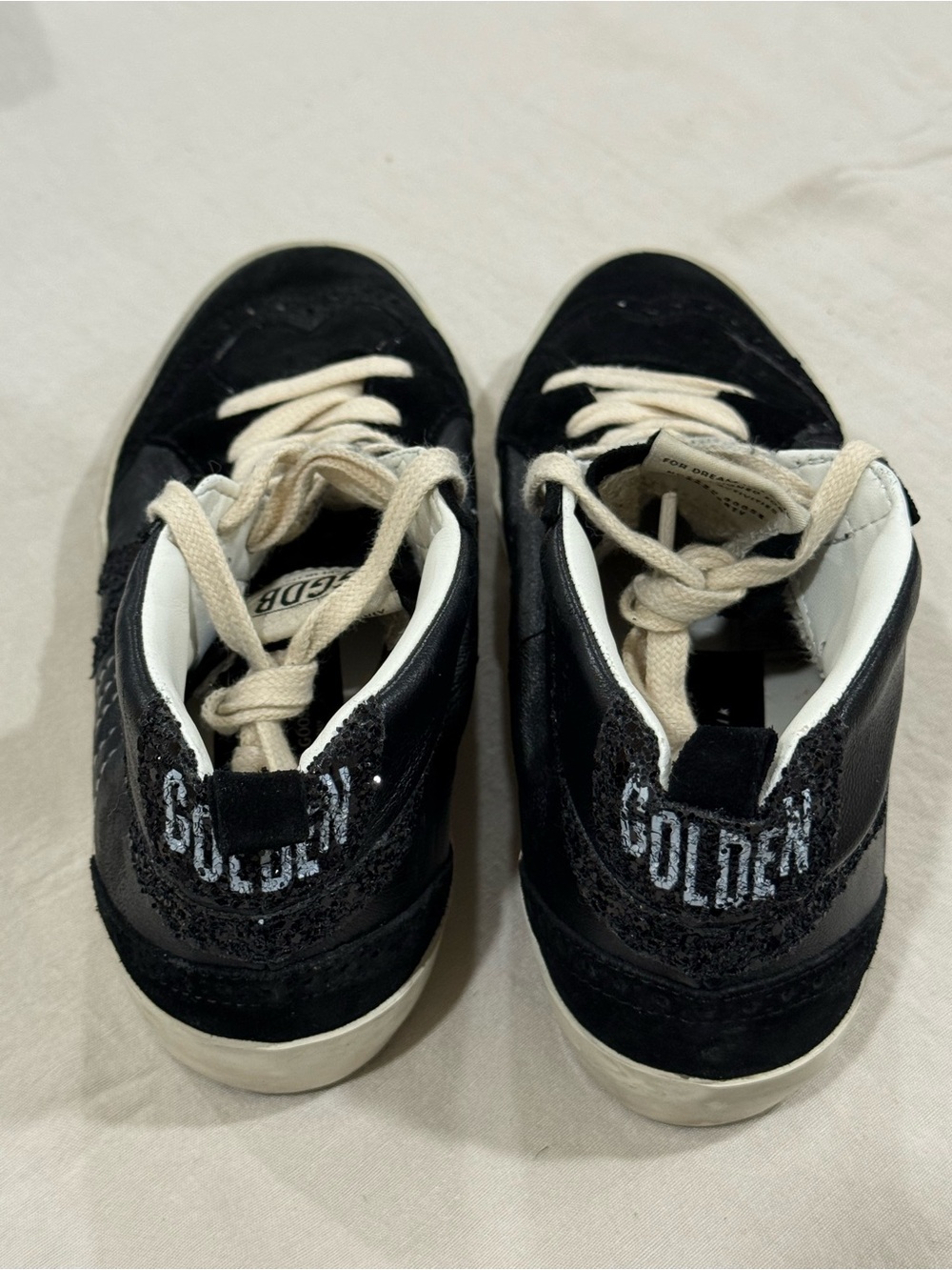 - Golden Goose Mid Star Sneaker in Black BT - Picture 5 of 11